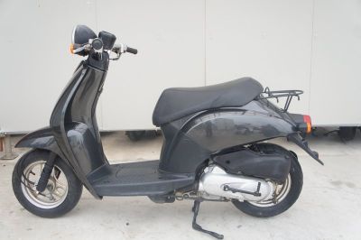 ホンダ　ＡＦ61　新品外装
