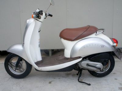 ホンダ中古バイク　人気スクーピーＡＦ５５型