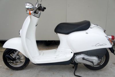 ホンダ　ジョルノクレア　ホワイト　AF54