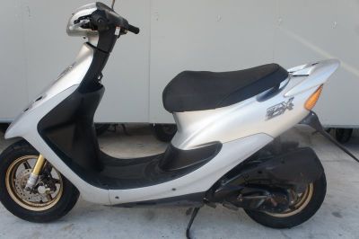 ライブディオ　ZX　シルバー　AF35