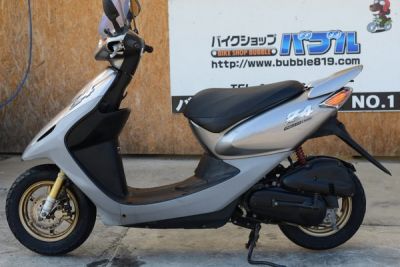 ホンダ　スマートディオ　Z4　FI　シート新品　0619