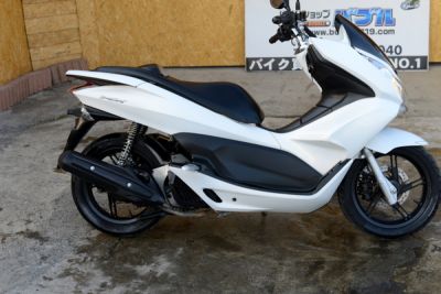 ホンダ　低走行　PCX125　ESPエンジン　白　ノーマル　0121