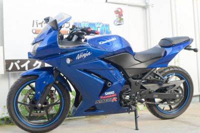 Ｎｉｎｊａ２５０Ｒ　濃紺メタ川崎市