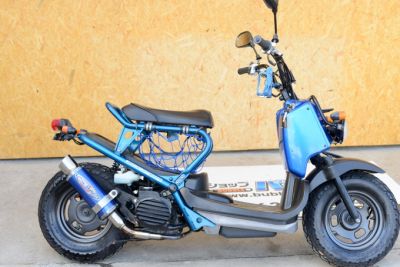 ズーマー　希少色　ブルメタ