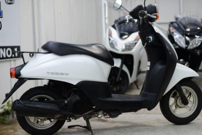 AF67　トゥディ白インジェクション車両　Fタイヤ新