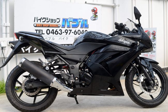 NINJA250R　ブラック　Ｆタイヤ新品交換渡し