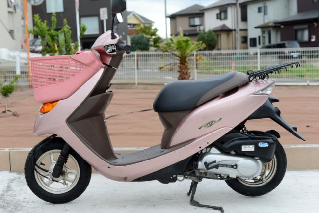 AF68　ディオチェスタ　インジェクション車　希少色ピンク