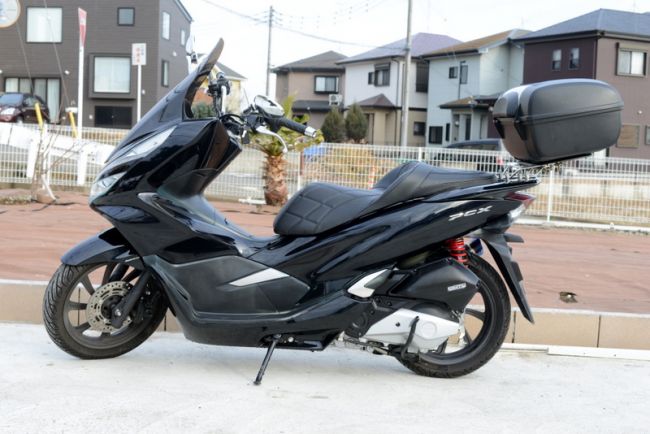 ホンダ　PCX125社外マフラー