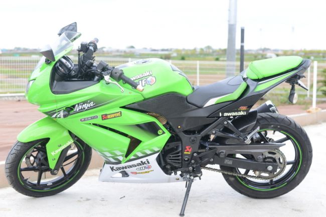 カワサキ　ニンジャ250R