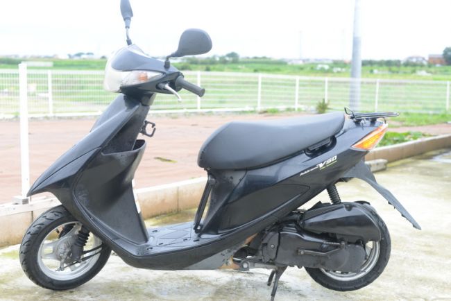 スズキ	アドレスＶ５０　	前タイヤ新品