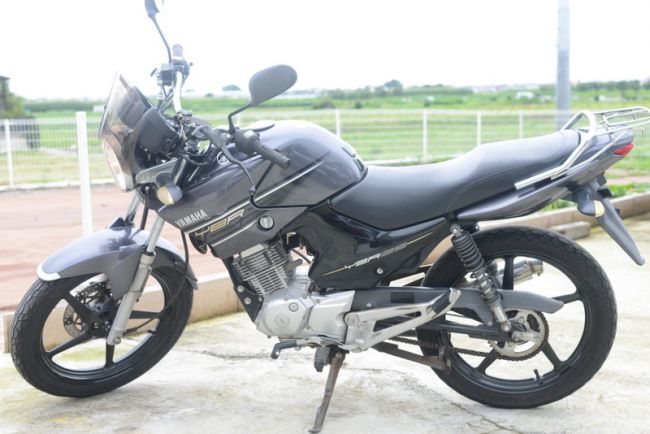 ヤマハ	ＹＢＲ１２５  人気のミッション車両