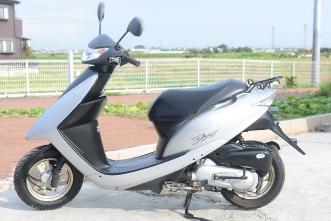 ホンダ	Ｄｉｏ　前タイヤ新品渡し