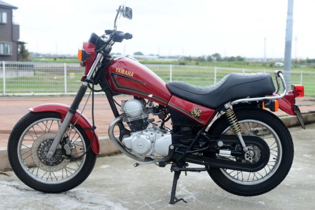 4WP　ヤマハ　SR125　レッド　珍しい！