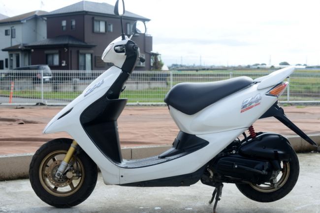 AF63　ホンダスマートディオ　Z4　ホワイト　綺麗！