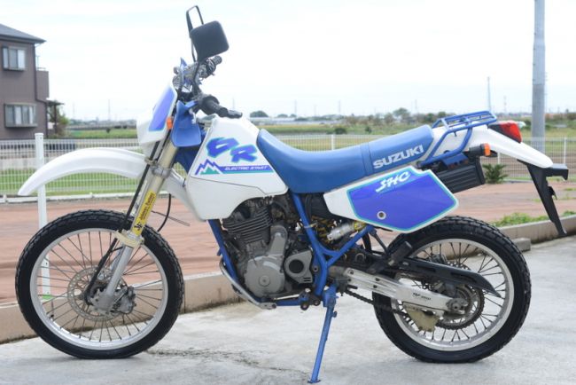 スズキ	ＤＲ２５０Ｓ