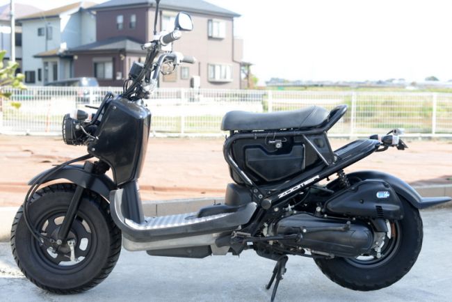 AF58　ホンダ　ズーマー　FI　カスタム多数　ブラック！