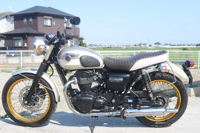 EJ800A　カワサキ　W800リミテッドエディション　格安！