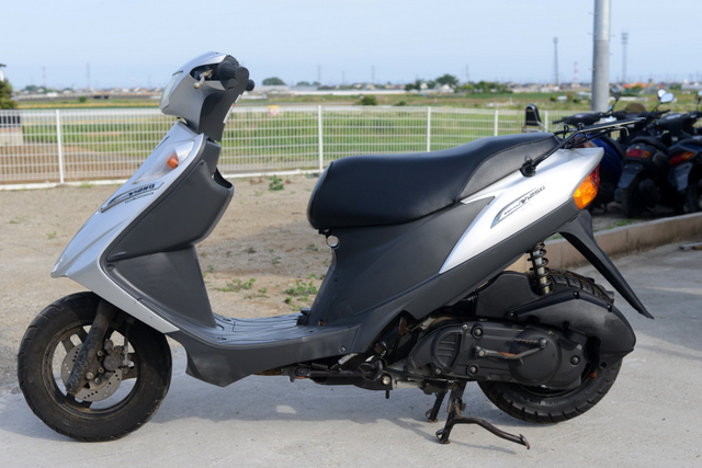 CF46A　アドレスV125　シルバー　低走行！