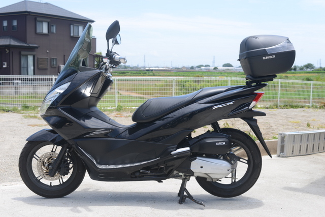 ホンダ　PCX　JF５６型　２０１４年式　ブラック