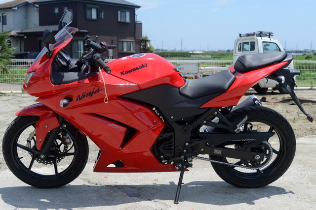 EX250K　カワサキ　ニンジャ250R　レッド　ノーマル