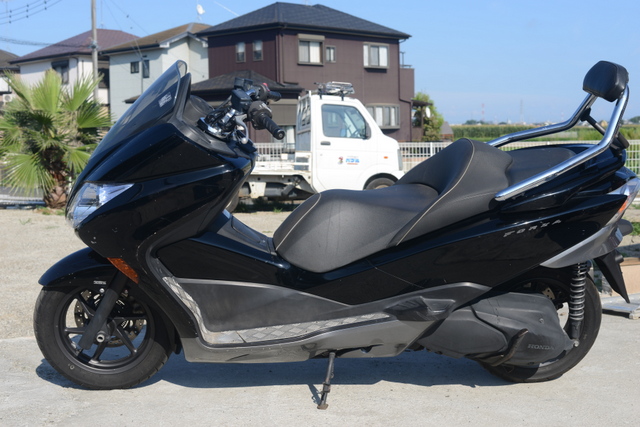 MF10　ホンダ　フォルツァZ　ブラック　格安！