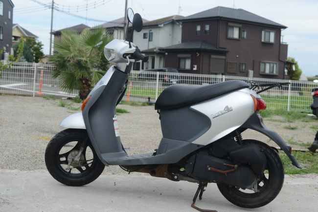 スズキ	レッツ４