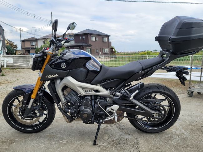 ヤマハ　MT-09