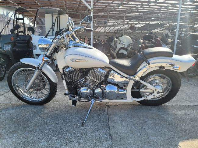 ヤマハ　ドラッグスター400　VH01J　ホワイト