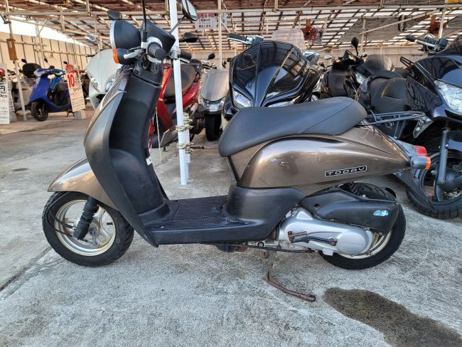 ホンダ　トゥディ　AF67　ブラウン