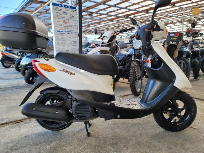 ヤマハ　JOG　SA56J　ホワイト