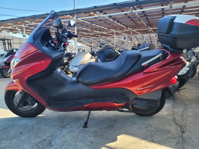 ホンダ　フォルツァＺ　ＭＦ０８　レッド