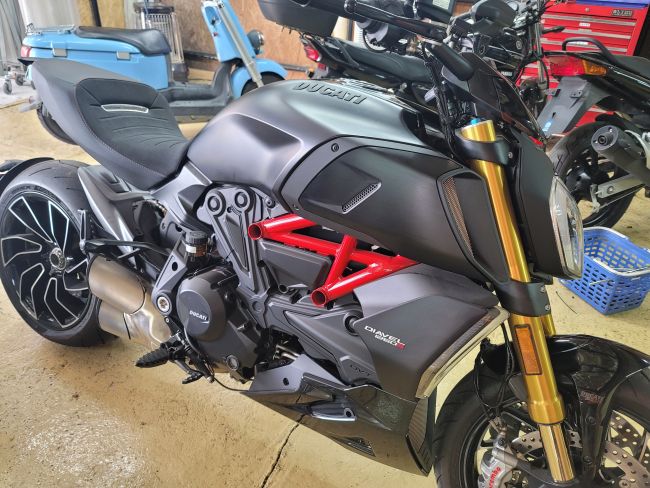 DUCATI Xディアベル 港区より買取