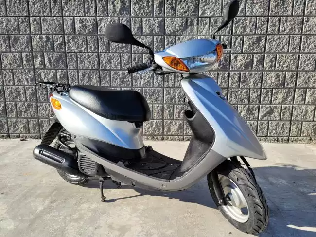 ヤマハ　JOG　50㏄　SA36J　Fi　2011年式　シルバー