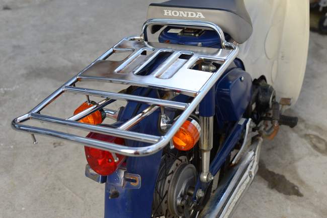 ＜商談中＞ 実動 プレスカブ FI 積載力抜群、前後新品タイヤに交換済 AA01 プレスカブFI車 前後タイヤ新渡し在庫一覧/安心保証付き