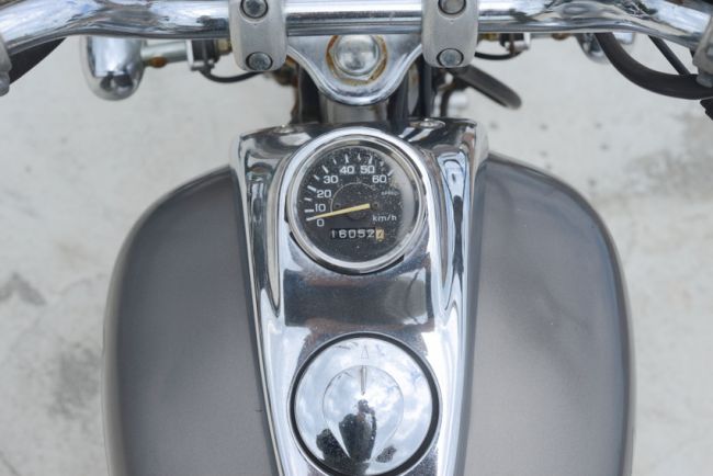 ホンダ	ＭＡＧＮＡ　ＦＩＦＴＹ	50cc	グレー　AC13