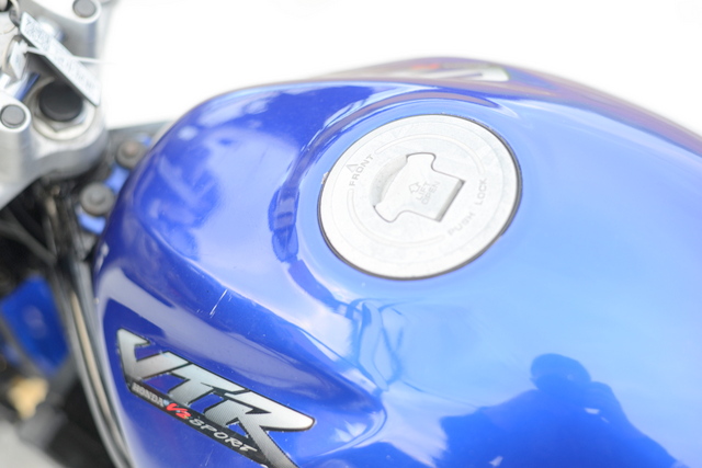 ホンダ　ＶＴＲ２５０ MC33 ブルー