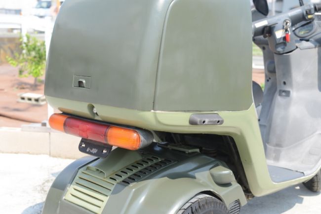 ホンダ	ジャイロキャノピー　前後タイヤ新品