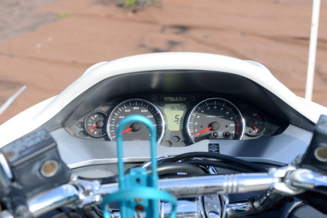 スズキ	スカイウェイブ２５０　タイプＭ