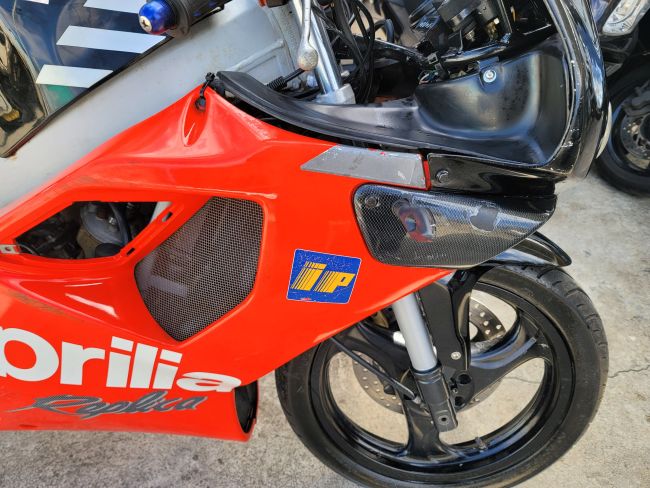 アプリリア　RS50　レッド