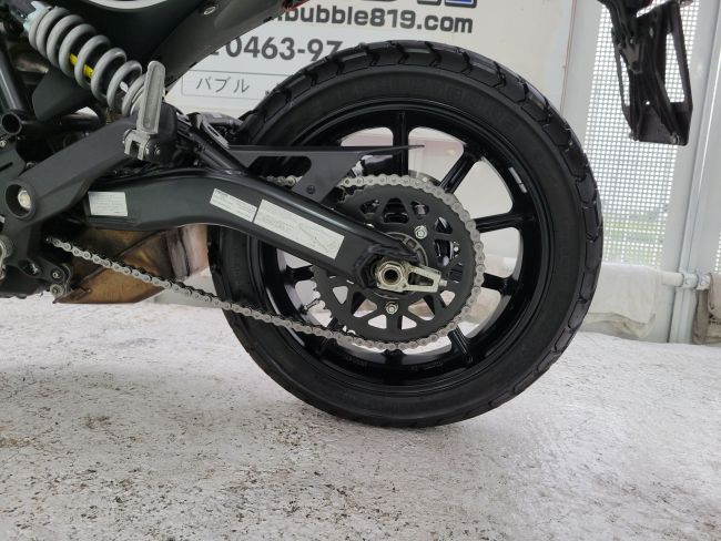 DUCATI　スクランブラーSIXTY2　オレンジ