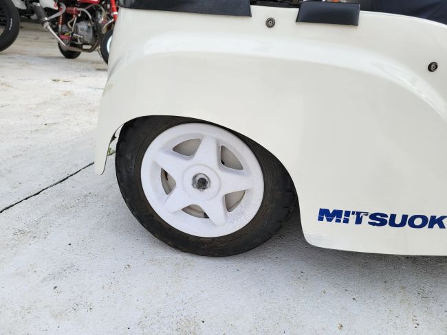 ミツオカ　MC1　ミニカー　５０㏄　白　２ストローク車