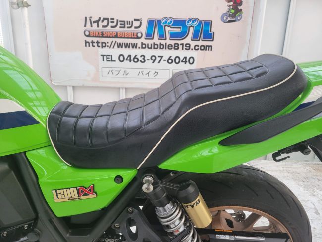 カワサキ　ZRX1200　ZRT20D　1200㏄　緑　カスタム多数　FI