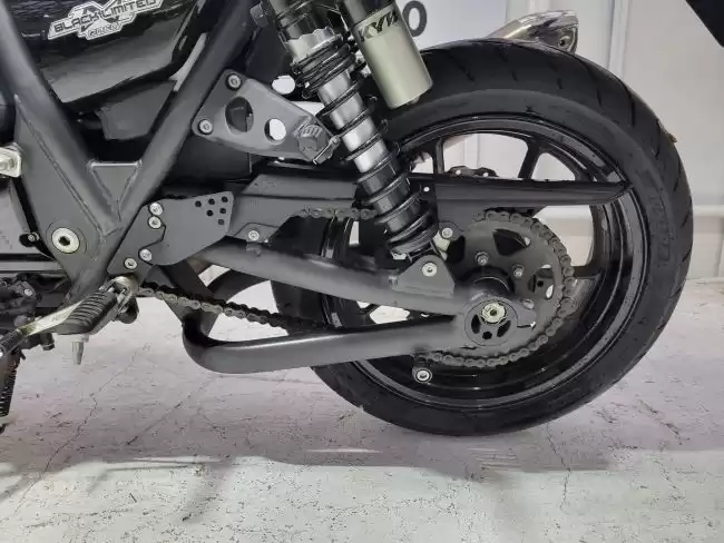 カワサキ　ＺＲＸ１２００　ＤＡＥＧ