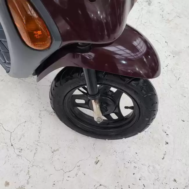 スズキ　レッツ４