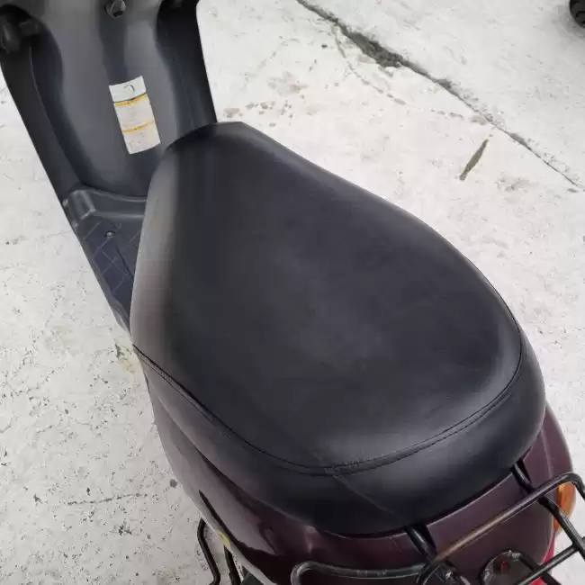 スズキ　レッツ４