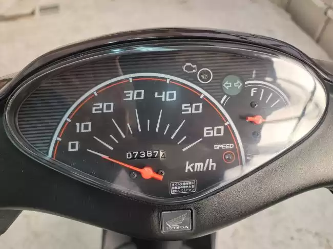 ホンダ　Dio　50㏄　Fi　紫　2011年式