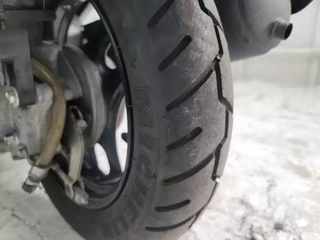 ホンダ　Dio　50㏄　Fi　紫　2011年式