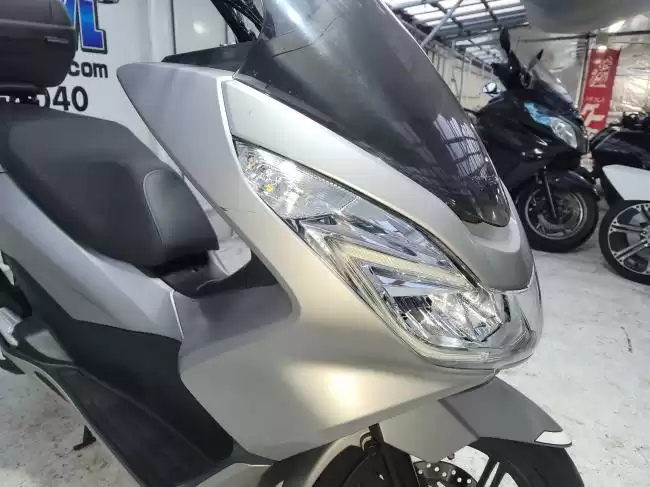 ホンダ　ＰＣＸ　125　JF56