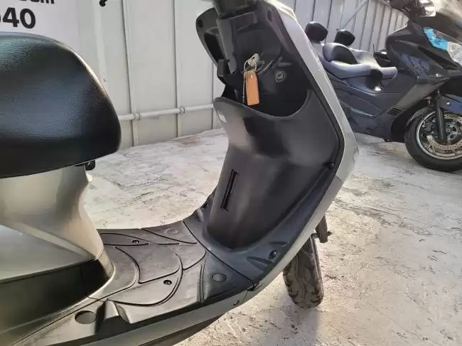 ヤマハ　JOG　シルバー　SA36J　Fi　50㏄　2011年式