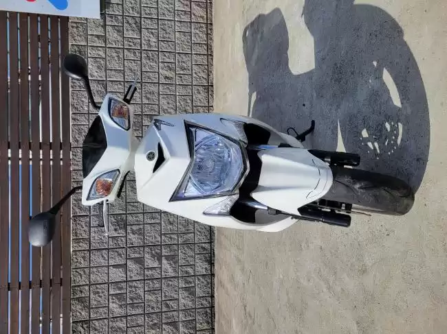 ヤマハ　シグナスＸ　ＳＲ